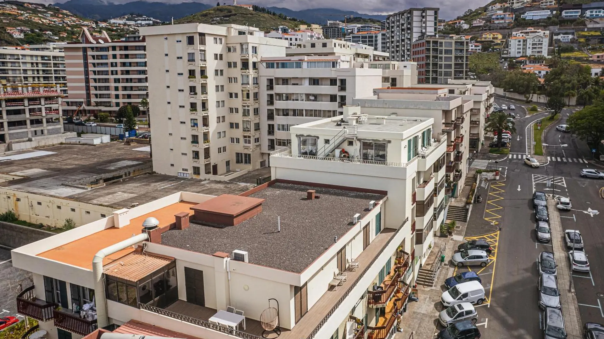 Portola Penthouse By Ymr Appartement Funchal
